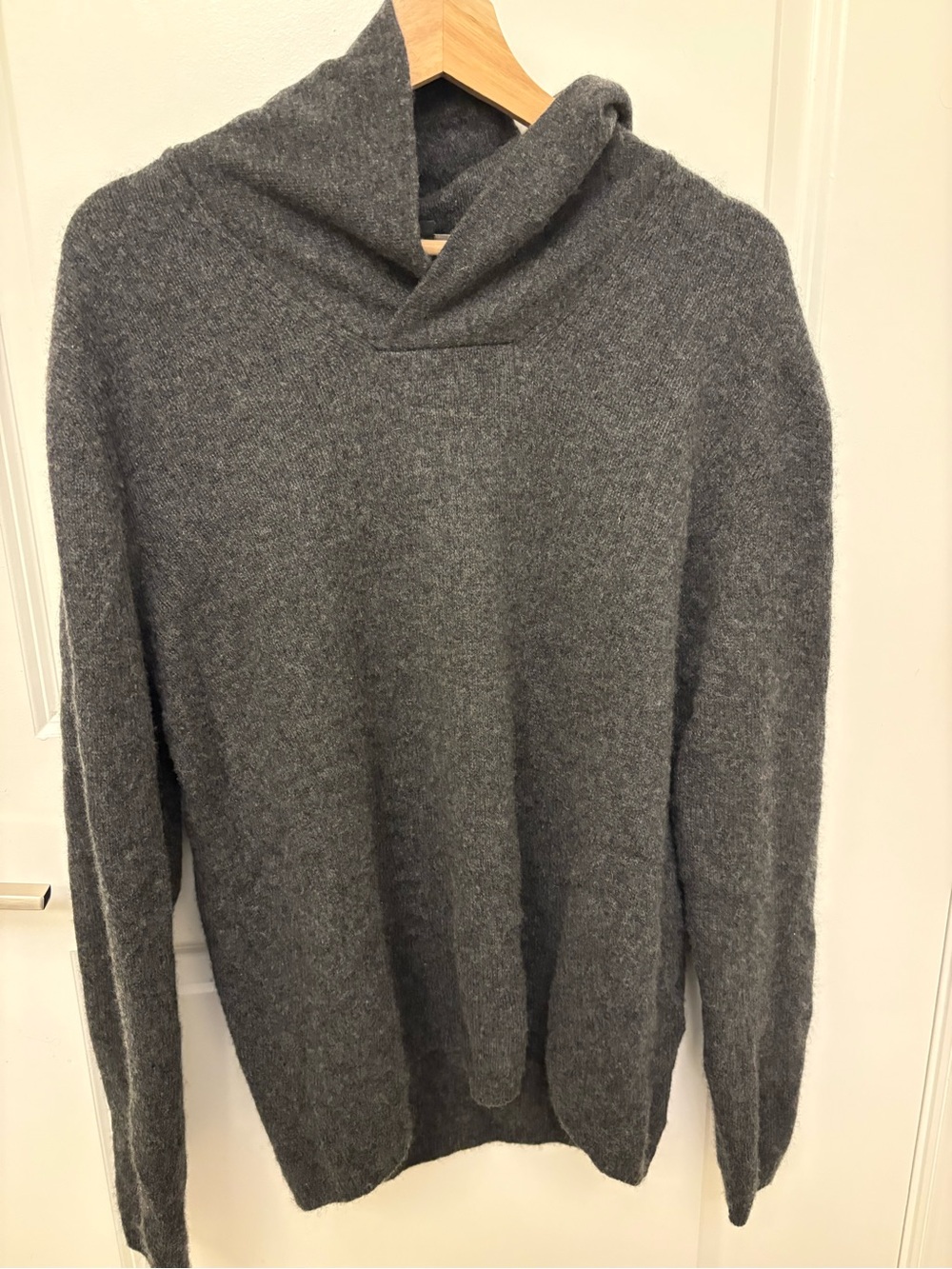 Vince 100% Cashmere Gray Pullover Sweater Sweatshirt Size XL
